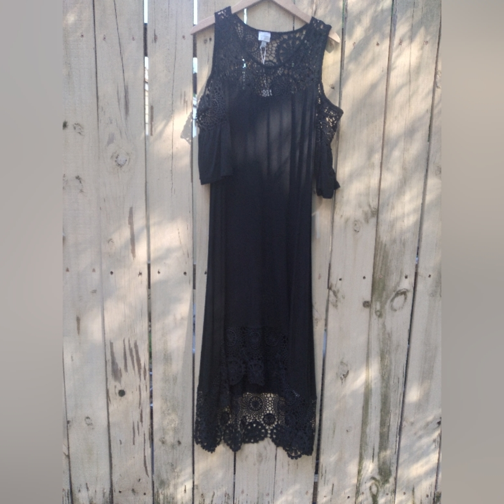 Cupio NWT cold shoulder high/ low lace hem dress blk. Sz XL